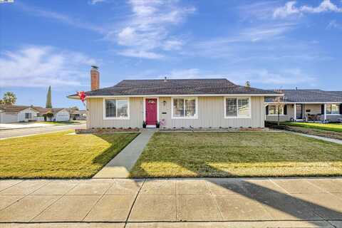 602 Salem Ct, Livermore, CA 94551