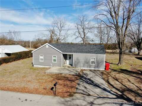 413 Walnut Street, Iberia, MO 65486