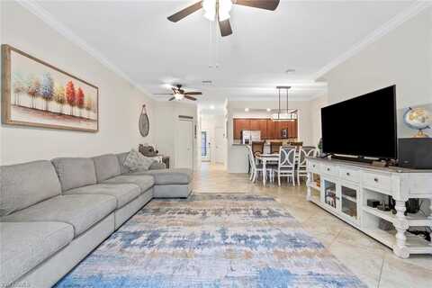2671 Blossom, NAPLES, FL 34120
