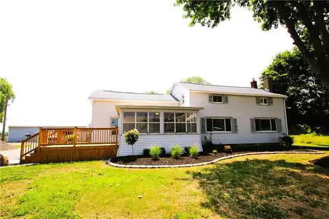 829 Moscow Road, Hamlin, NY 14464