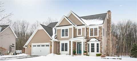 26 Crowne Pointe Drive, Penfield, NY 14526