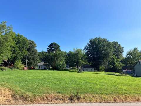 853 W Clay Street, Piggott, AR 72454