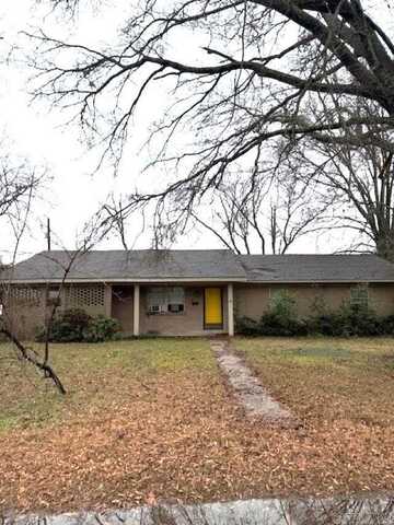 1401 N 3rd Street, McGehee, AR 71655