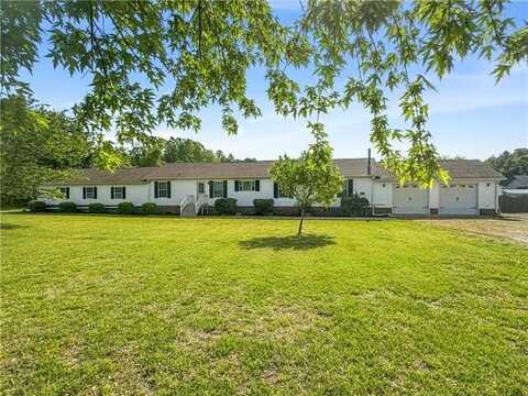 8029 Pinetta Road, Gloucester, VA 23061
