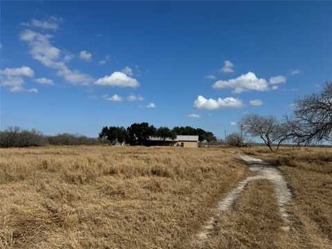 672 S County Road 1070, Riviera, TX 78379