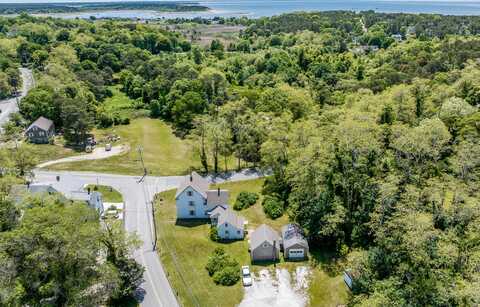 105 West Main Street, Wellfleet, MA 02667