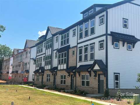 707 Hoke Lane, Davidson, NC 28036