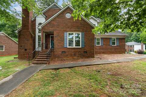 2000 Shannon Bridge Lane, Matthews, NC 28105