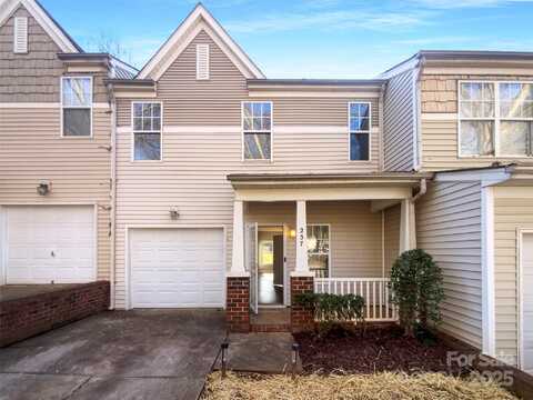 257 Doughton Lane, Charlotte, NC 28217