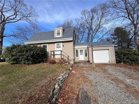 12 Woodland Drive, Groton, CT 06340