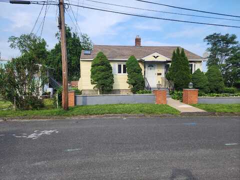 79 Addison Street, Waterbury, CT 06708