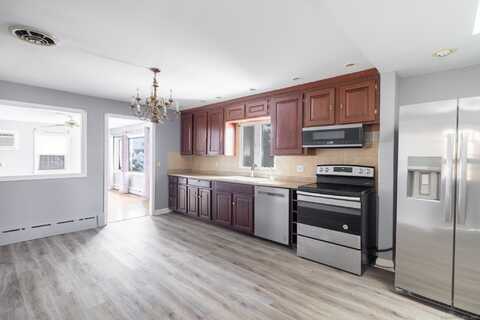 79 Addison Street, Waterbury, CT 06708