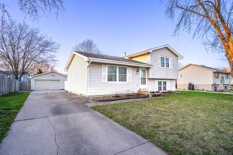 1005 6th Street NW, Altoona, IA 50009