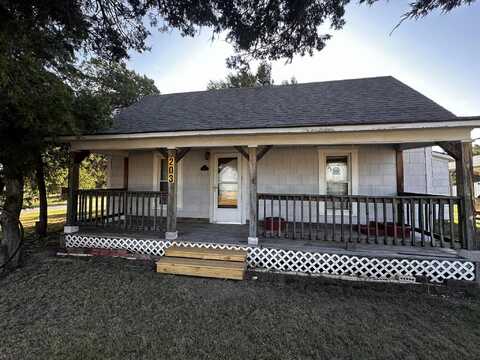 204 S Beaver St, Gage, OK 73843