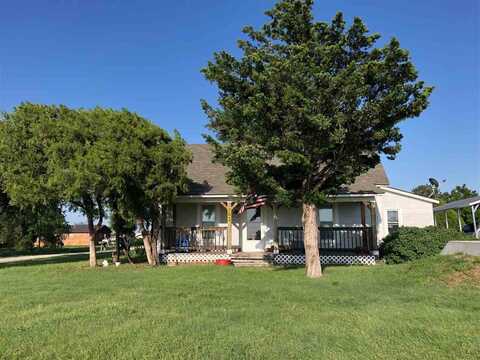 204 S Beaver St, Gage, OK 73843