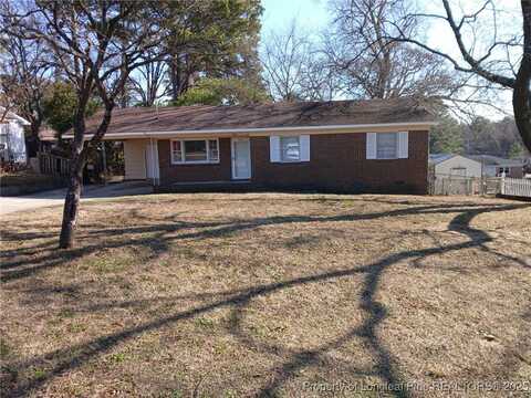 2615 Dinsmore Drive, Fayetteville, NC 28306