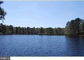 32 SUNSET TRAIL, MEDFORD, NJ 08055