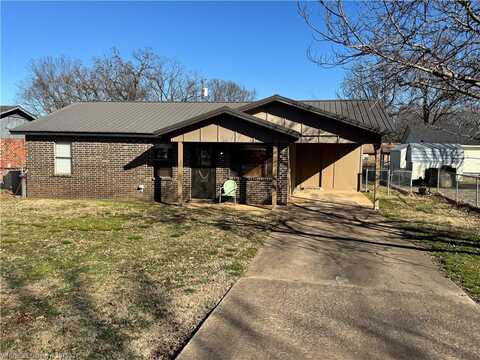 702 Hamilton ST, Poteau, OK 74953