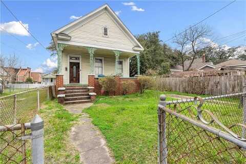 1006 Caroline Avenue, Mobile, AL 36604