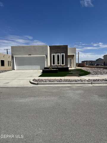 13789 LORENZ Avenue, El Paso, TX 79928