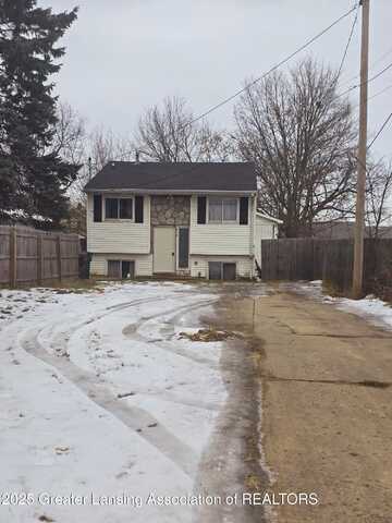 413 E Hodge Avenue, Lansing, MI 48910