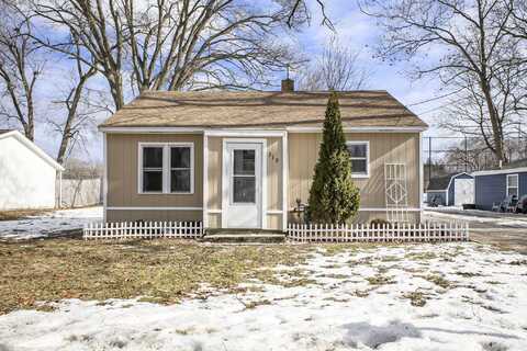 319 Alpine Street, Wayland, MI 49348