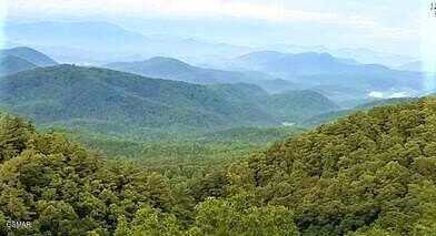 18,19,20 Red Maple Lane, Sevierville, TN 37876