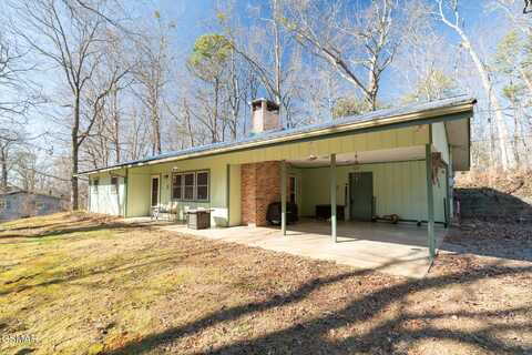 927 Carvers Lane, Sevierville, TN 37876