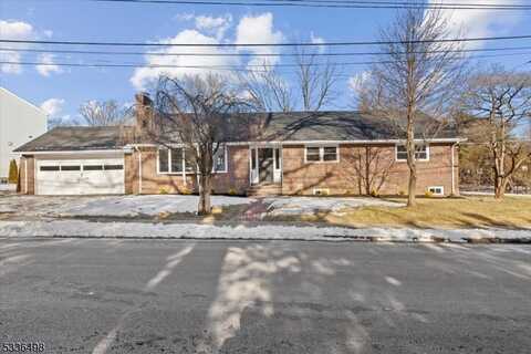 8 Glenview Rd, Nutley, NJ 07110