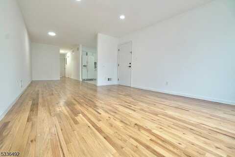 23 Kearny St Unit 1, Newark, NJ 07104