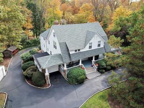 775 W Crescent Ave, Allendale, NJ 07401