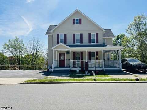 48 Unionville Ave, Sussex Boro, NJ 07461