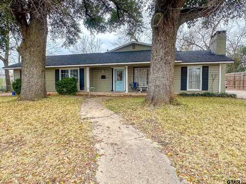 1013 Austin Street, Jacksonville, TX 75766