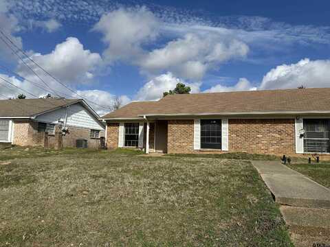 1806 Susan Dr, Tyler, TX 75703