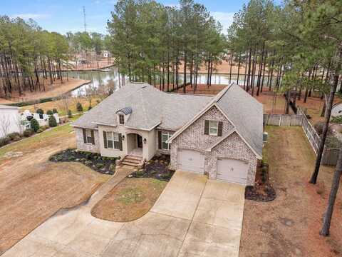 21 Refuge Ln., Hattiesburg, MS 39402