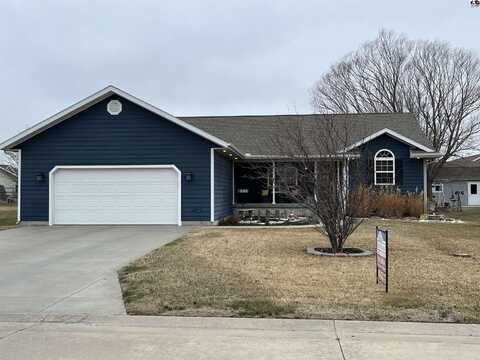 604 Baldwin St, Galva, KS 67443