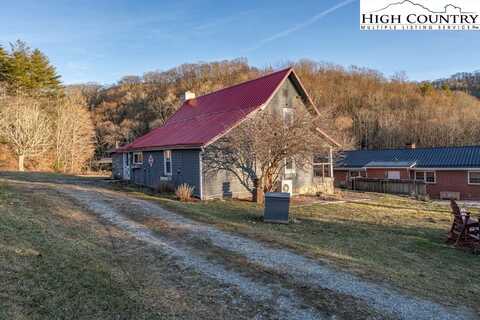 40 Painter Road, Banner Elk, NC 28604