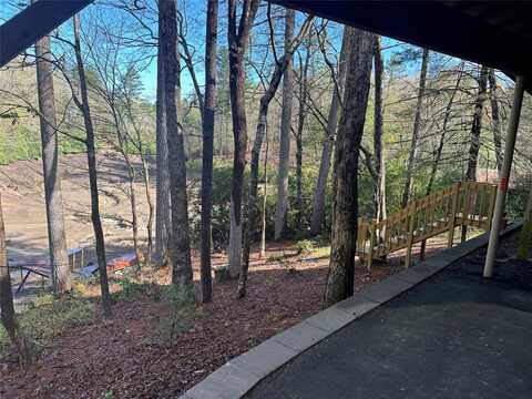 181 Hiwassee Rd, Lake Toxaway, NC 28747