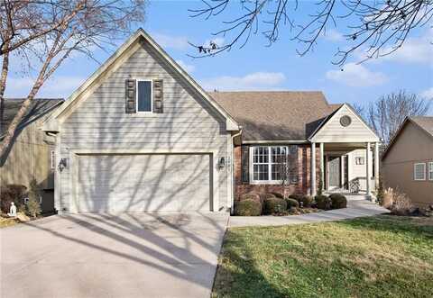 2805 S Breckenridge Drive, Independence, MO 64055