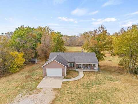 590 SW T Highway, Holden, MO 64040