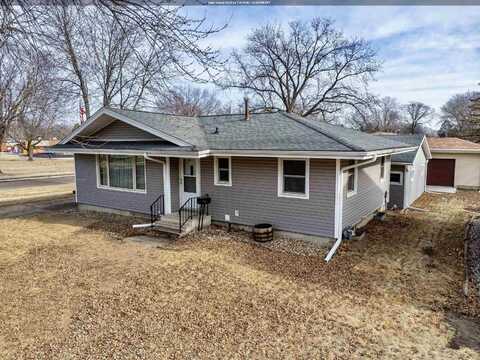 1320 5th Avenue E, Spencer, IA 51301