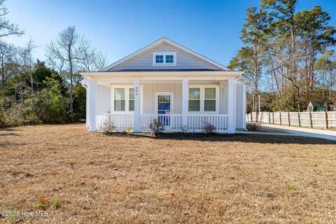 805 Rustic Court, Morehead City, NC 28557