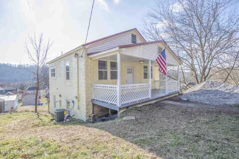 506 Sewanee St, Harriman, TN 37748