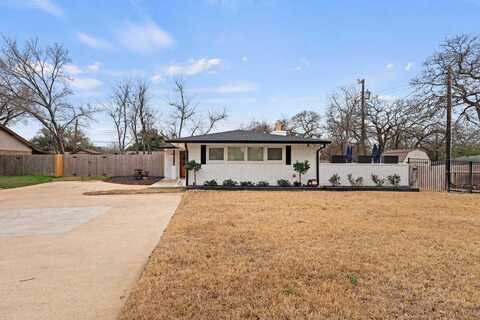 2205 Murray Ave, Rockdale, TX 76567