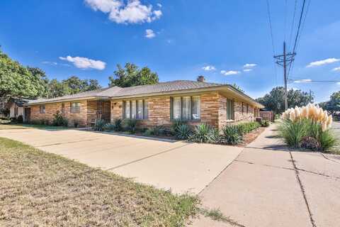 3713 68th Street, Lubbock, TX 79413