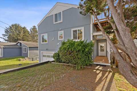 1744 NE 13th Street, Lincoln City, OR 97367