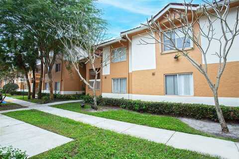 735 NW 92nd Ave, Plantation, FL 33324