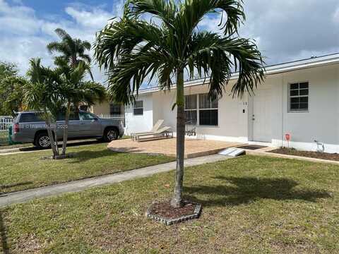 17232 NW 9th Ct, Miami Gardens, FL 33169