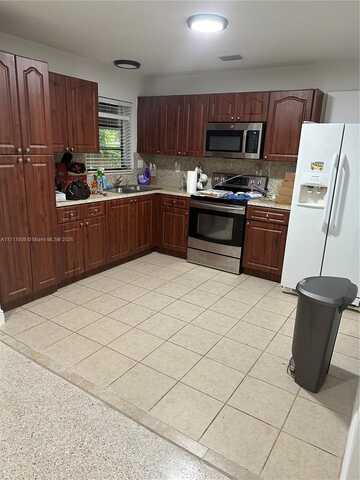 4410 NW 173rd Dr, Miami Gardens, FL 33055