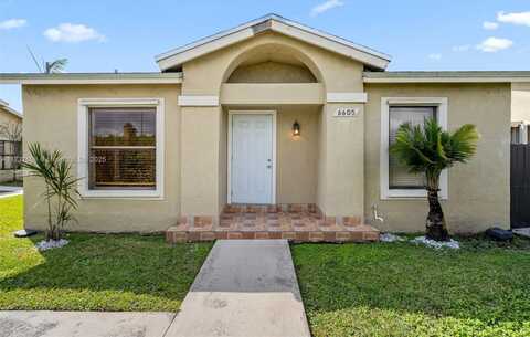 6605 SW 152nd Ct, Miami, FL 33193